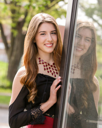 Shania J.